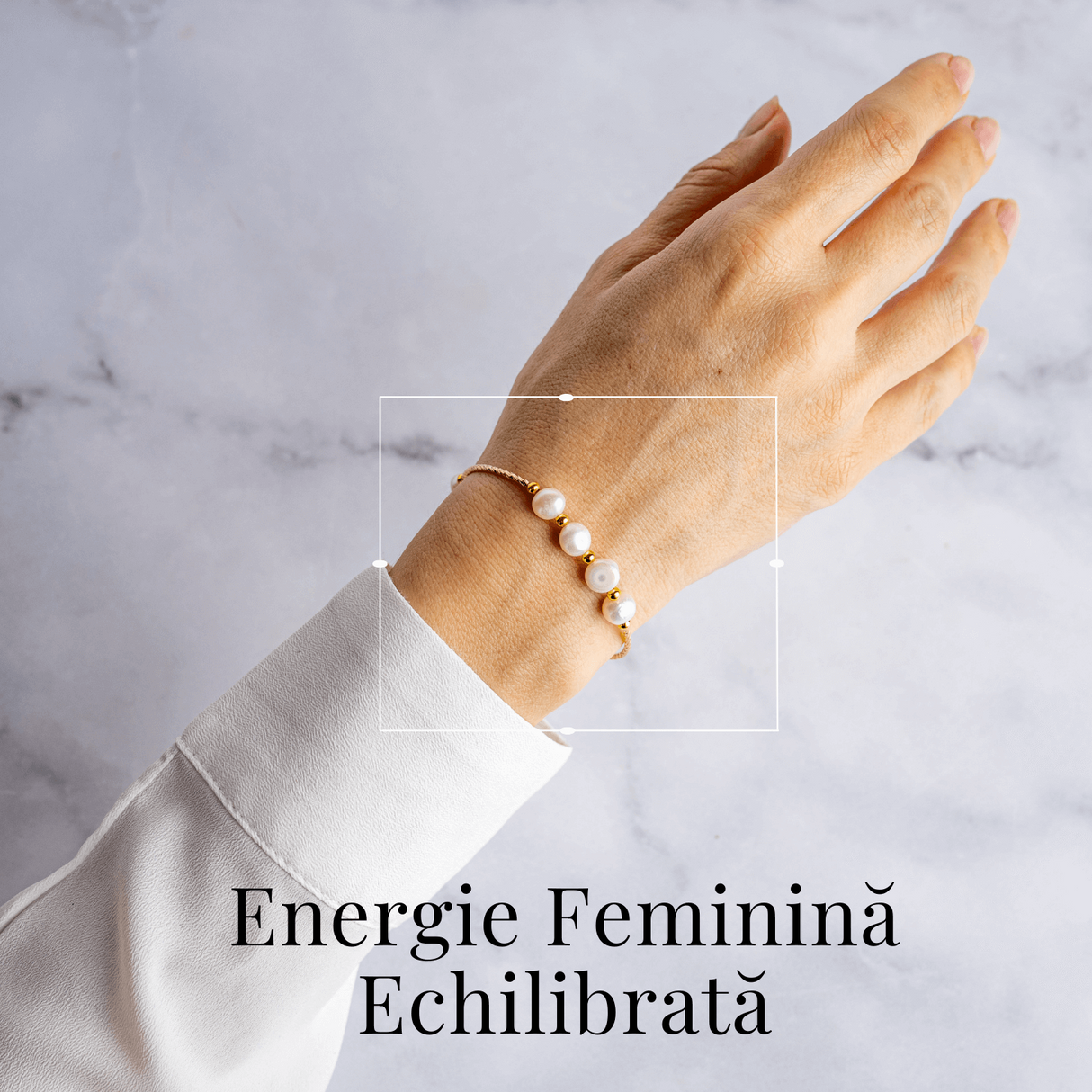 Energie Feminina- Bratara cu Perle, Piatra lunii si Cristal Capsuna