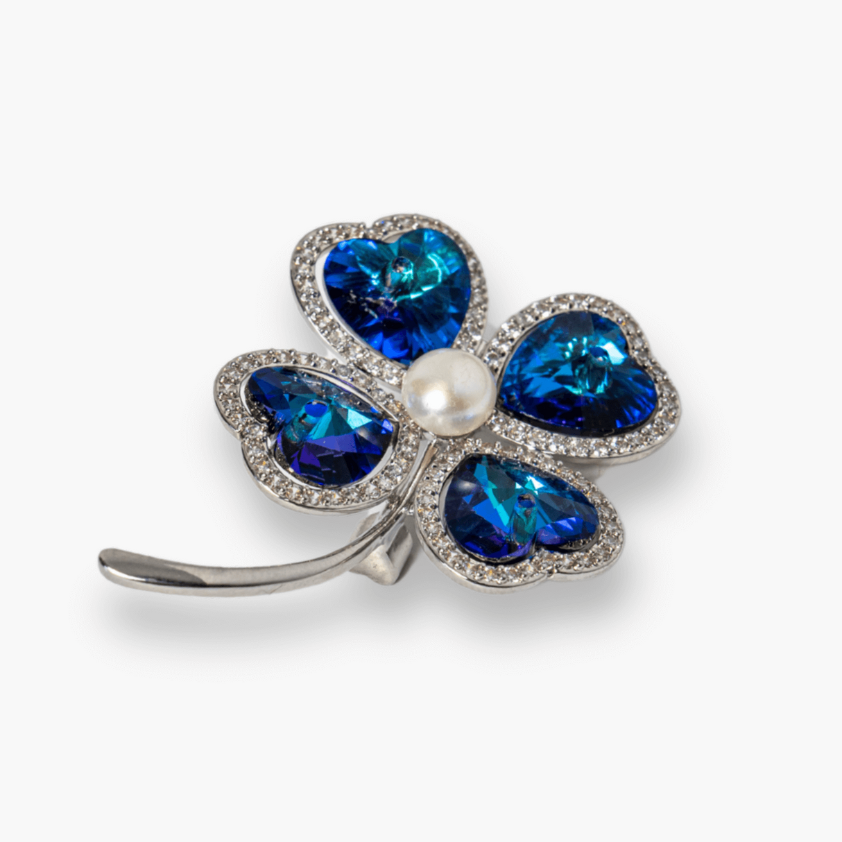 Brosa Trifoi cu 4 Foi cu Perla Naturala si Zircon Albastru - Simbol al Norocului si Elegantei