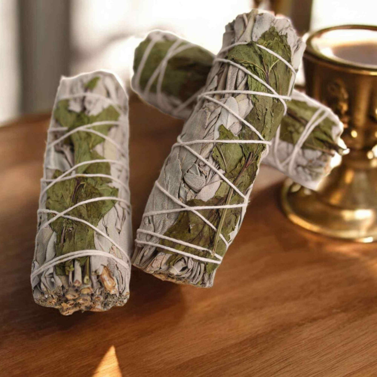 Buchet Salvie Alba California cu Menta - Purificare si Revitalizare