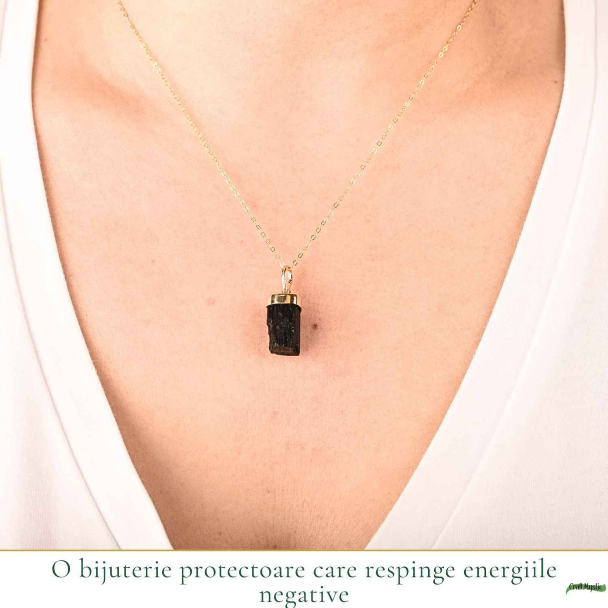 Colier Argint 925 Placat Aur 18K cu Turmalina Neagra Bruta – Protectie si Ancorare