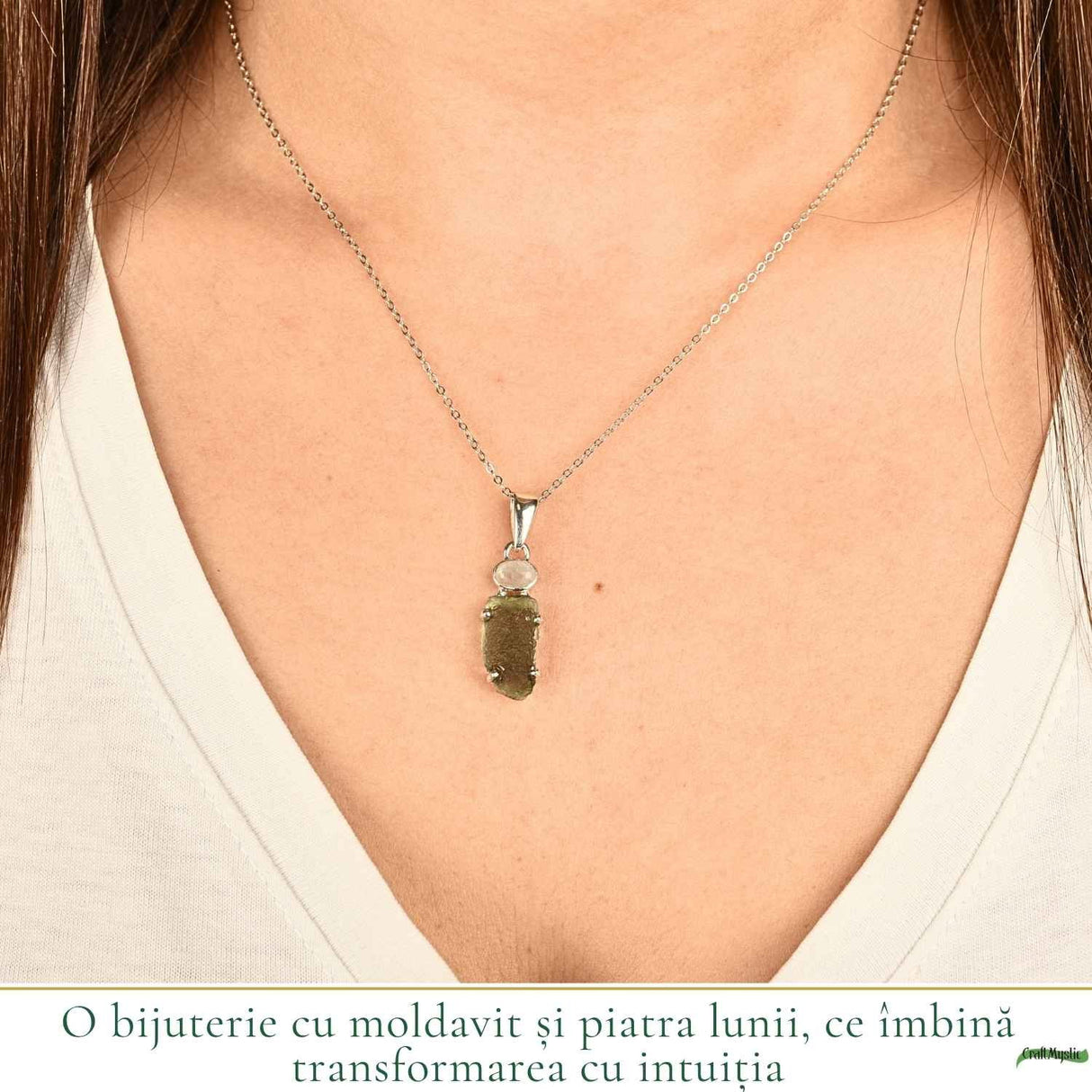 Colier Argint 925 cu Moldavit si Piatra Lunii – Intuitie si Echilibru Interior