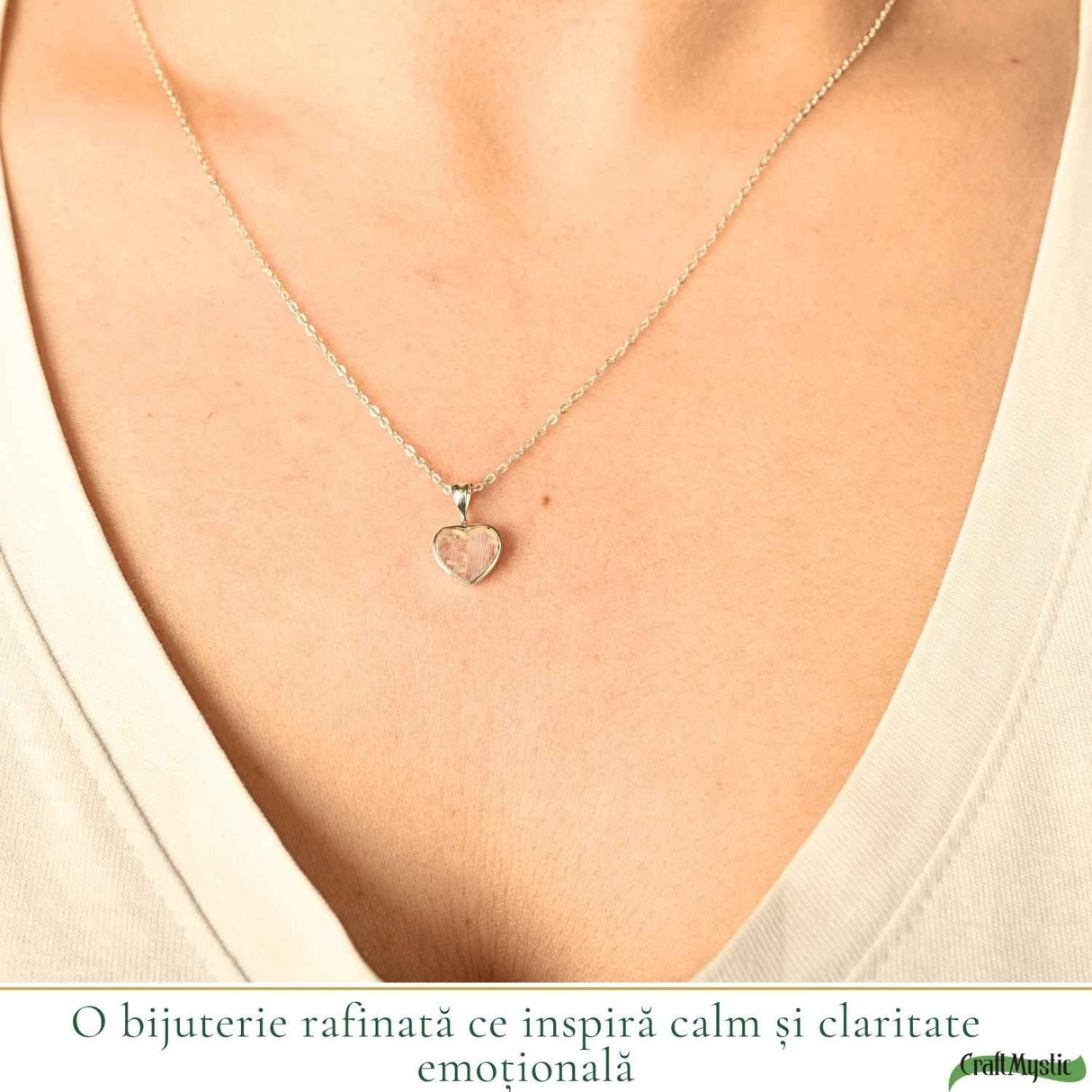 Colier Argint 925 cu Piatra Lunii Inima – Iubire si Echilibru Emotional