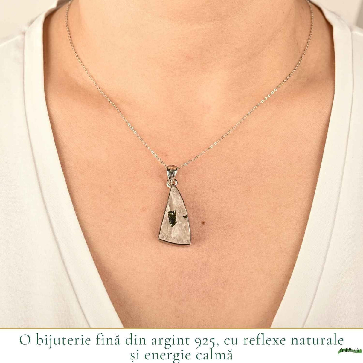 Colier Argint 925 cu Turmalina Verde si Cuart Triunghi – Protectie si Echilibru