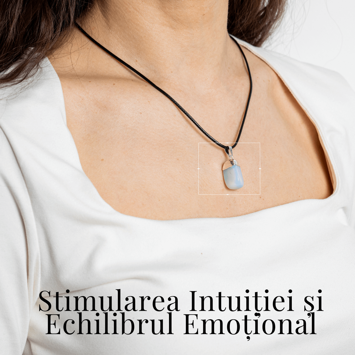 Colier cu piatra rulata de Piatra Lunii - Incredibil echilibru emotional