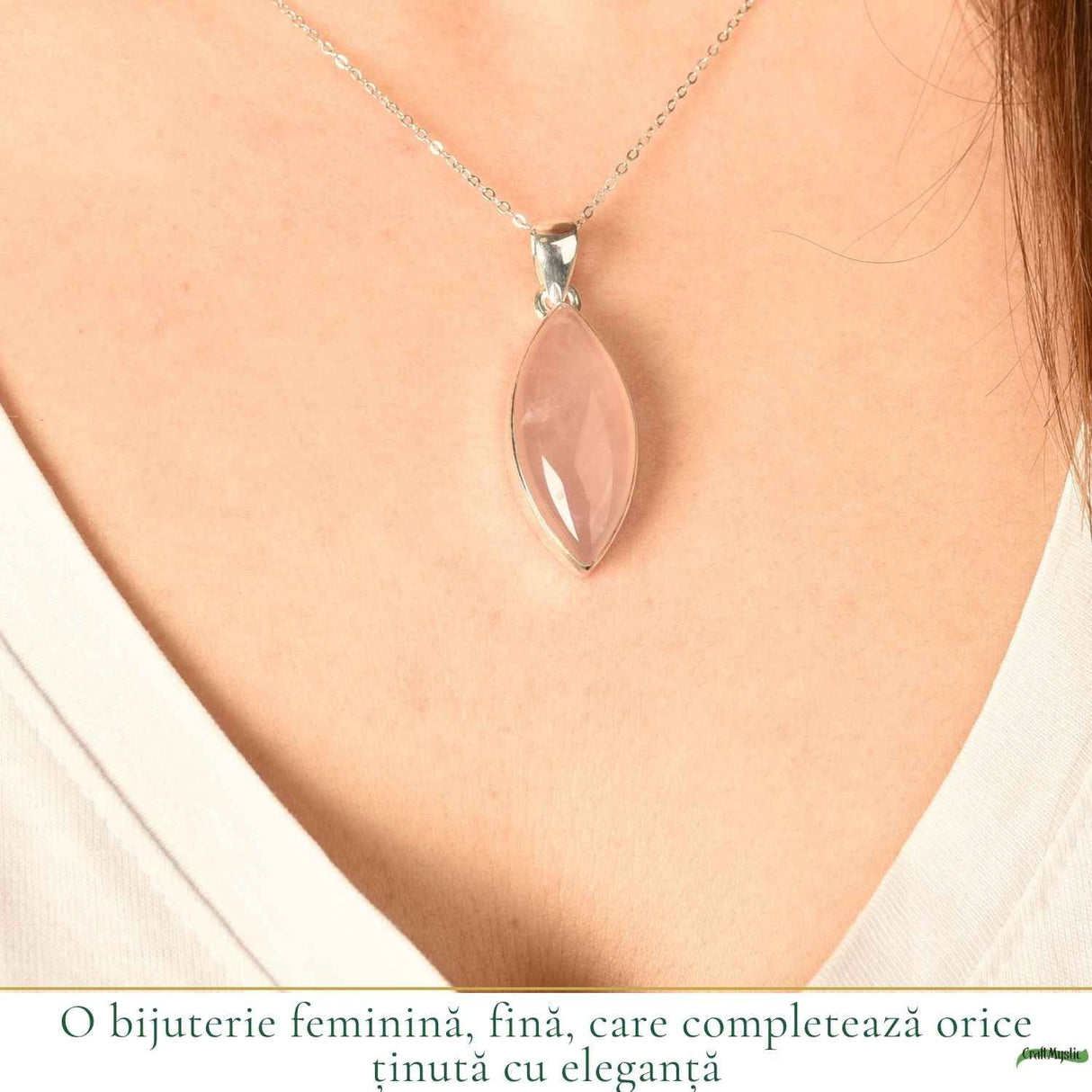 Colier Cuart Roz forma delica din Argint 925 – iubire de sine si feminitate blanda