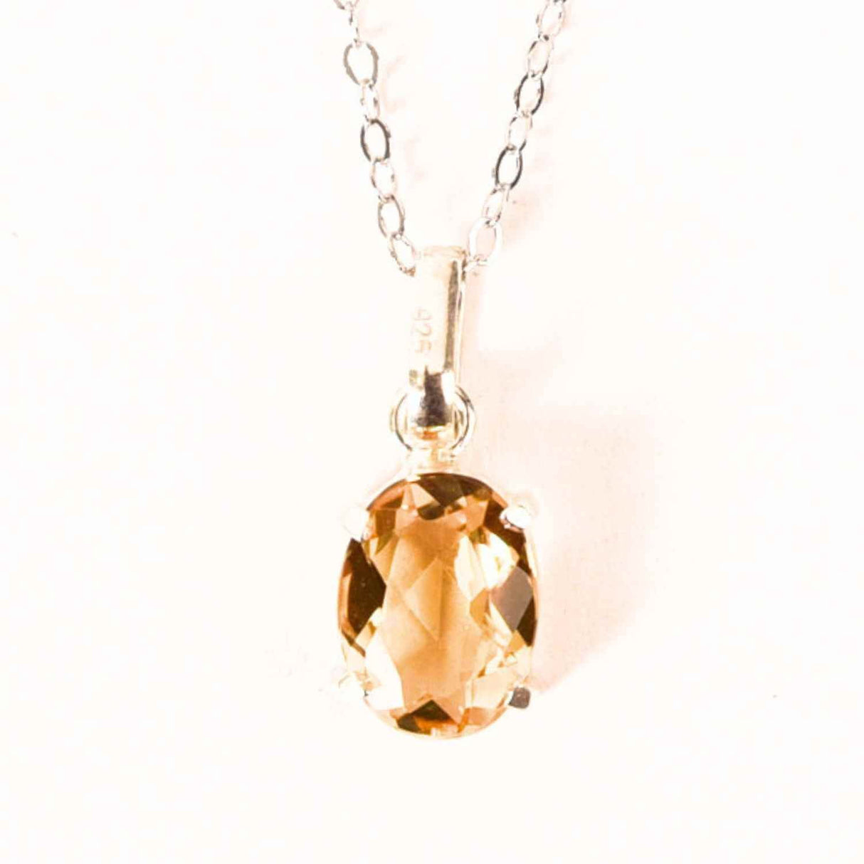 Colier Argint 925 cu Citrin Oval fatetat- Lumina Interioara si Abundenta
