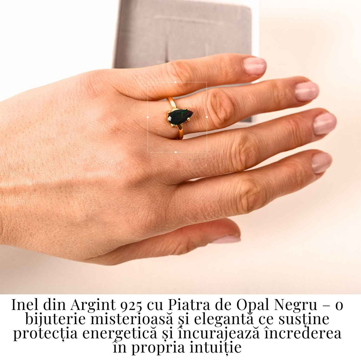Inel Argint 925 placat cu aur 18K cu Opal Negru Fațetat oval- o reflexie profunda a intuitiei purtate cu gratie