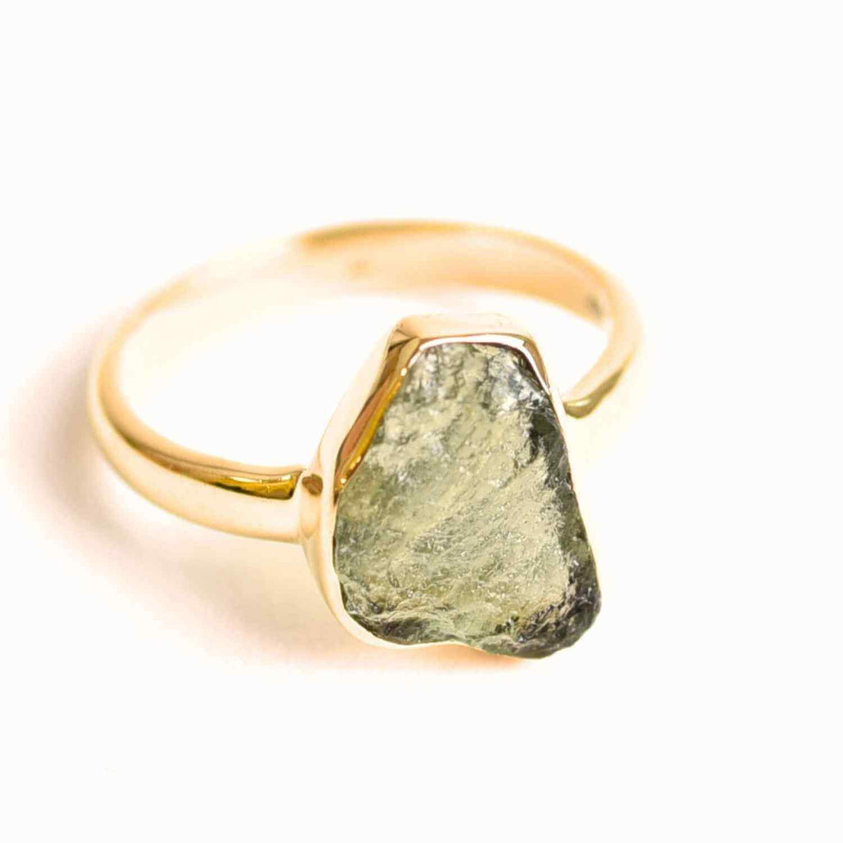 Inel cu Moldavit Natural placat cu Aur de 18K 3.11 gr 56 (EU) / 7.5 (US) - Puterea Schimbării si Evolutiei Interioare