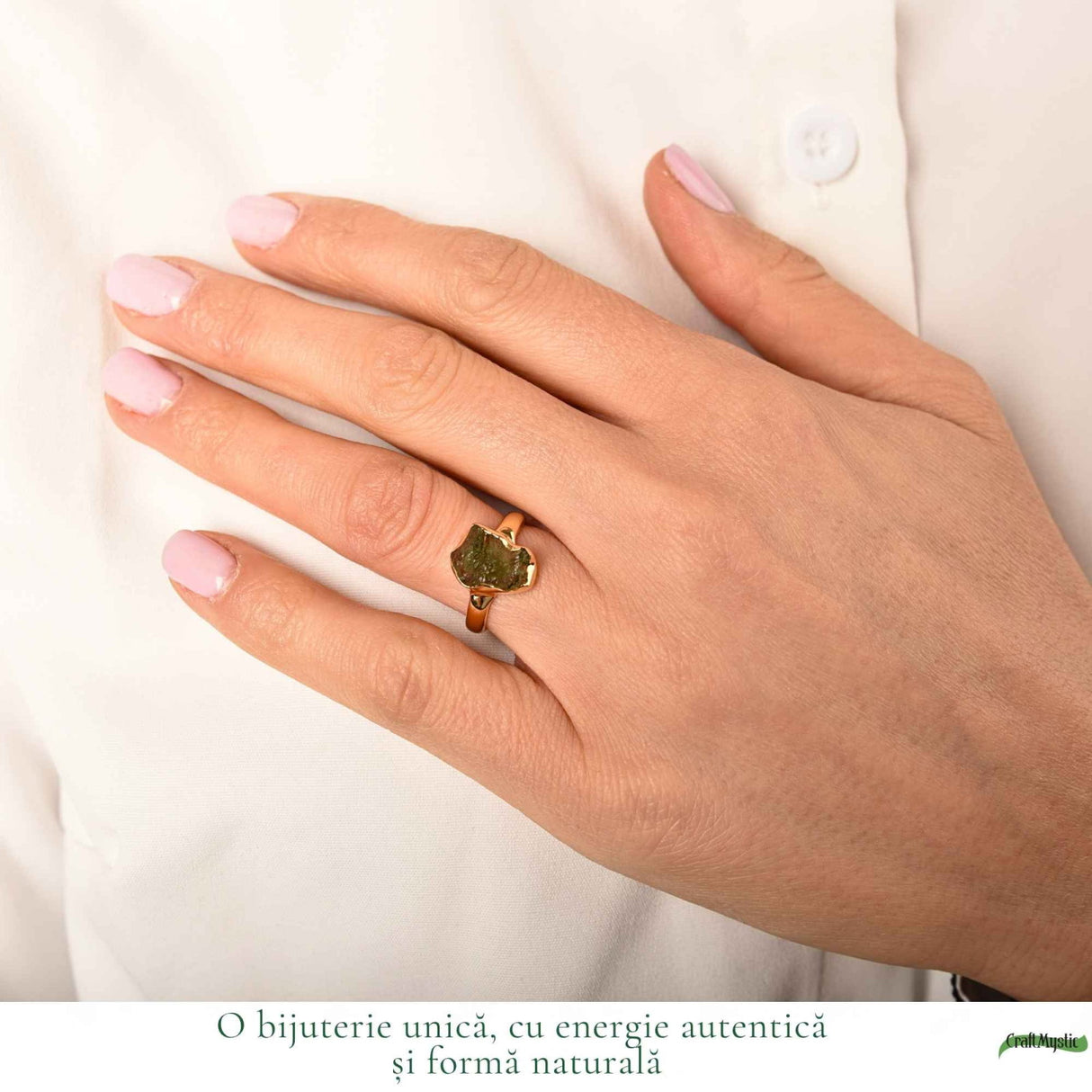 Inel moldavit brut neuniform si argint placat cu aur de 18k, M5/49 – energie transformare si autenticitate