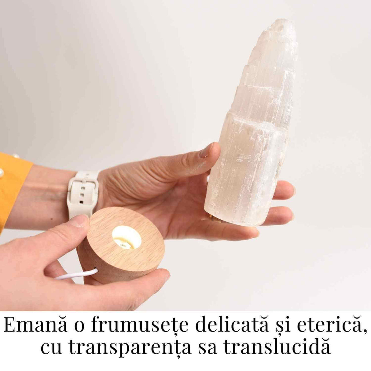 Lampa de noapte din Selenit natural – Purificare si Liniste
