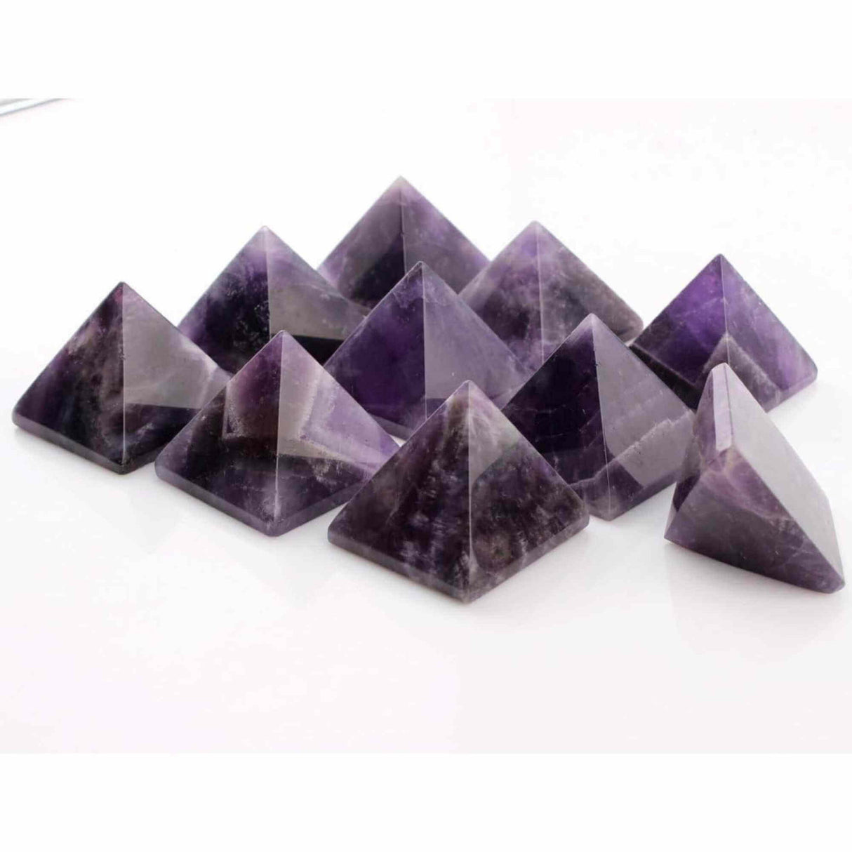 Piramida de Ametist Naturala de 4 cm - Cristal Reiki pentru Vindecare Chakra - Piatra semipretioasa de Calitate Superioara pentru Devierea Radiatiilor - Decor pentru Acasa si Cadou pentru Artizanat