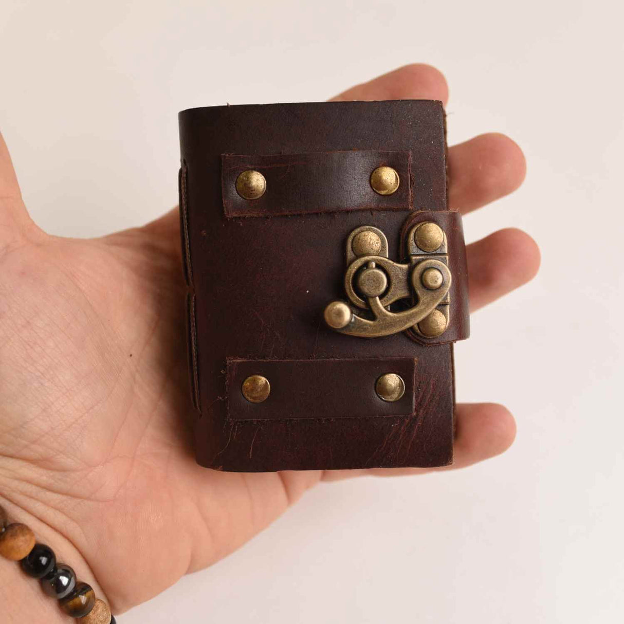 Talisman pentru Ganduri – Mini Jurnal Verdecu Coperta din Piele