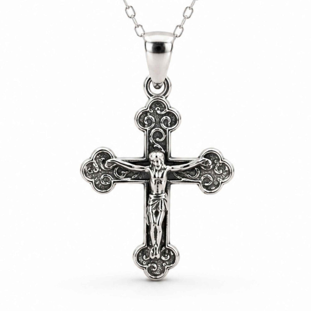 Colier Cruce cu Iisus din Argint 925 – Protectie Spirituala si Credinta