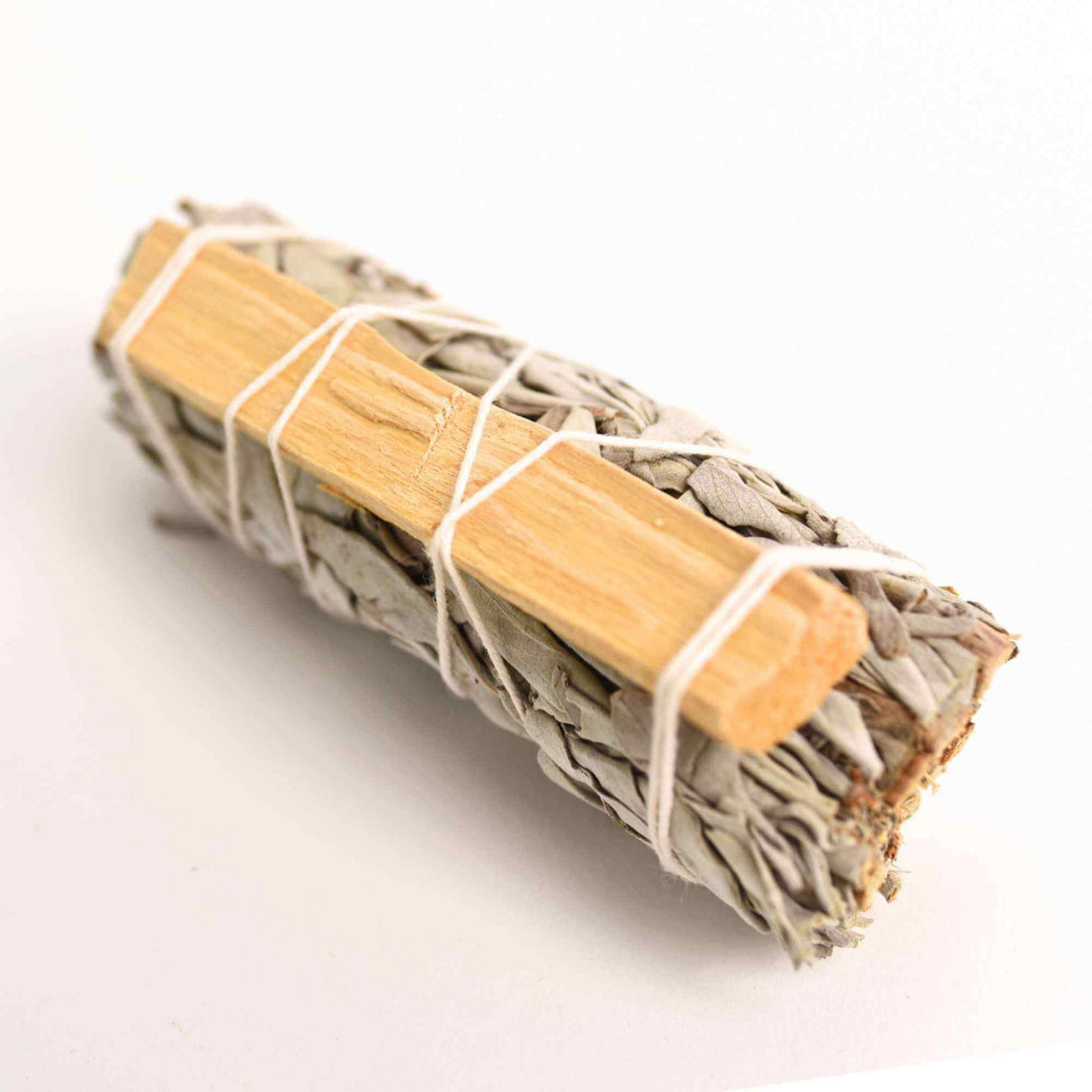 Buchet Salvie Alba California cu lemn Palo Santo - Purificare si Energie Pozitiva