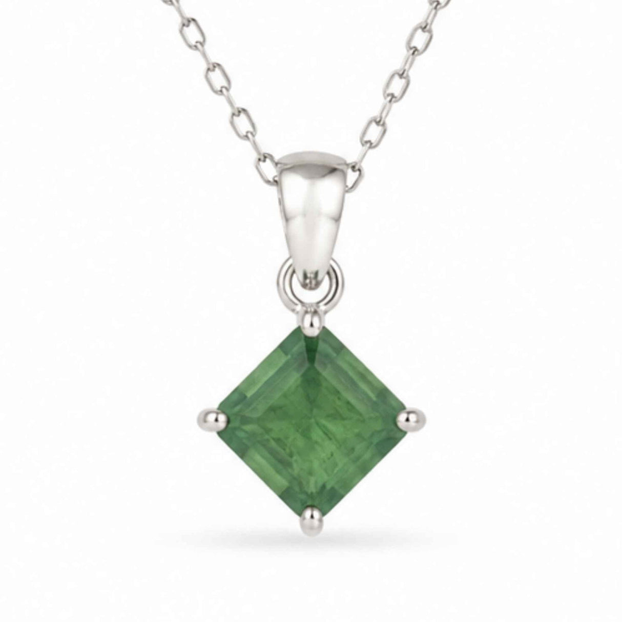 Colier Argint 925 cu Kianit Verde Fatetat Patrat – Echilibru si Claritate