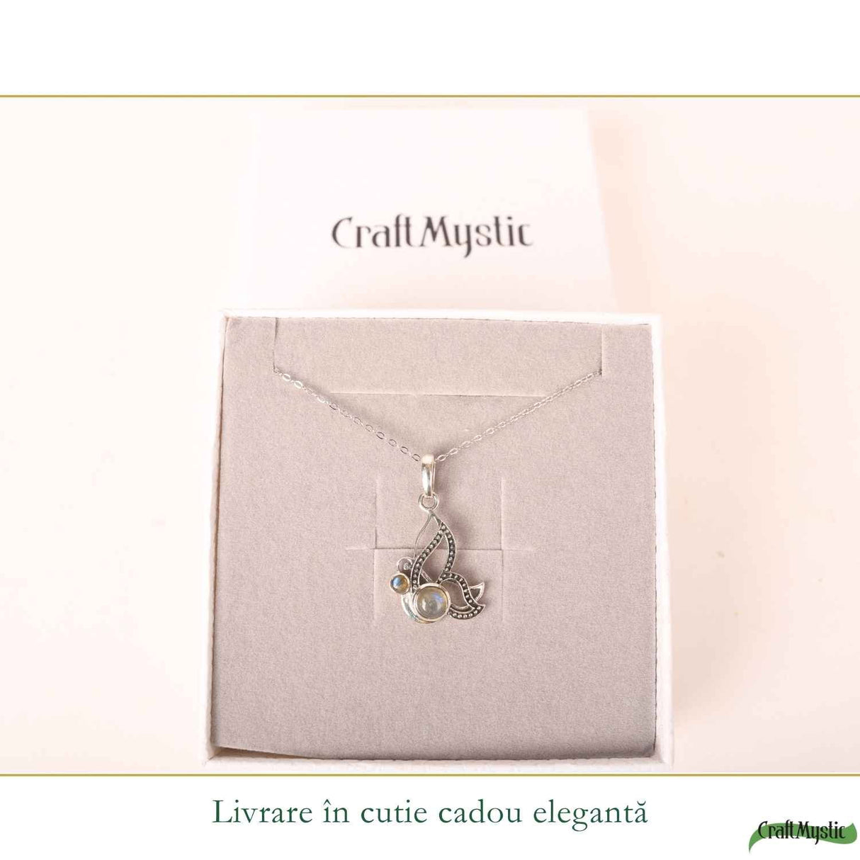 Colier Argint 925 in forma de Fluture cu Labradorit – Transformare si Intutie