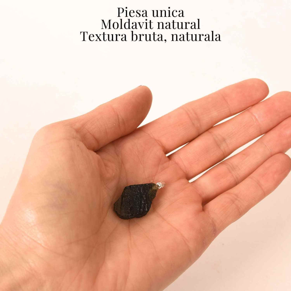 Colier Argint 925 cu Moldavit natural brut 2.9 g - prezenta, sens si spatiu pentru tine