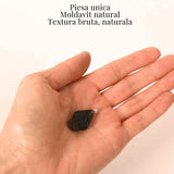 Colier Argint 925 cu Moldavit natural brut 2.9 g - prezenta, sens si spatiu pentru tine