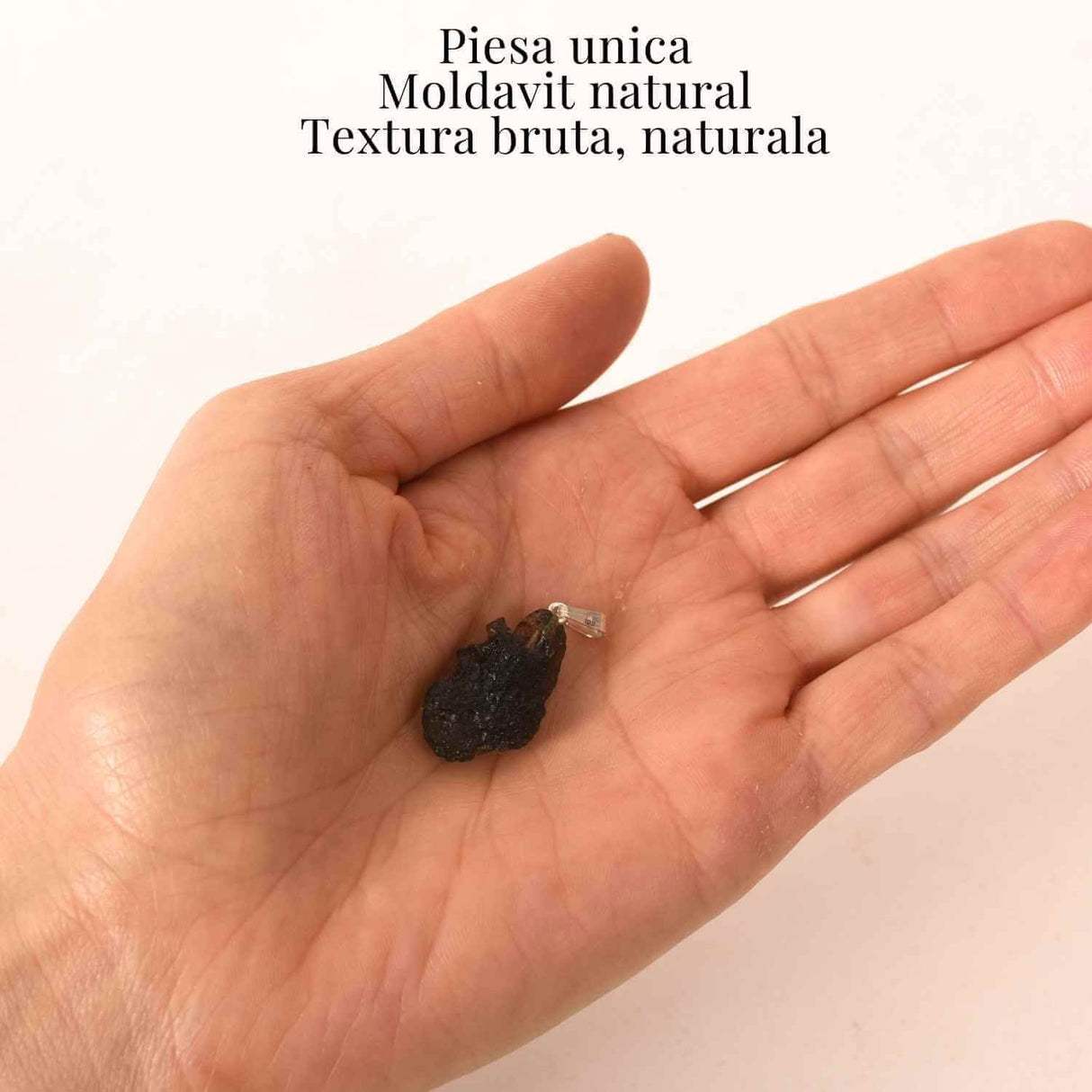 Colier Argint 925 cu Moldavit natural brut 3.0 g - sprijin discret pentru reflectie si calm