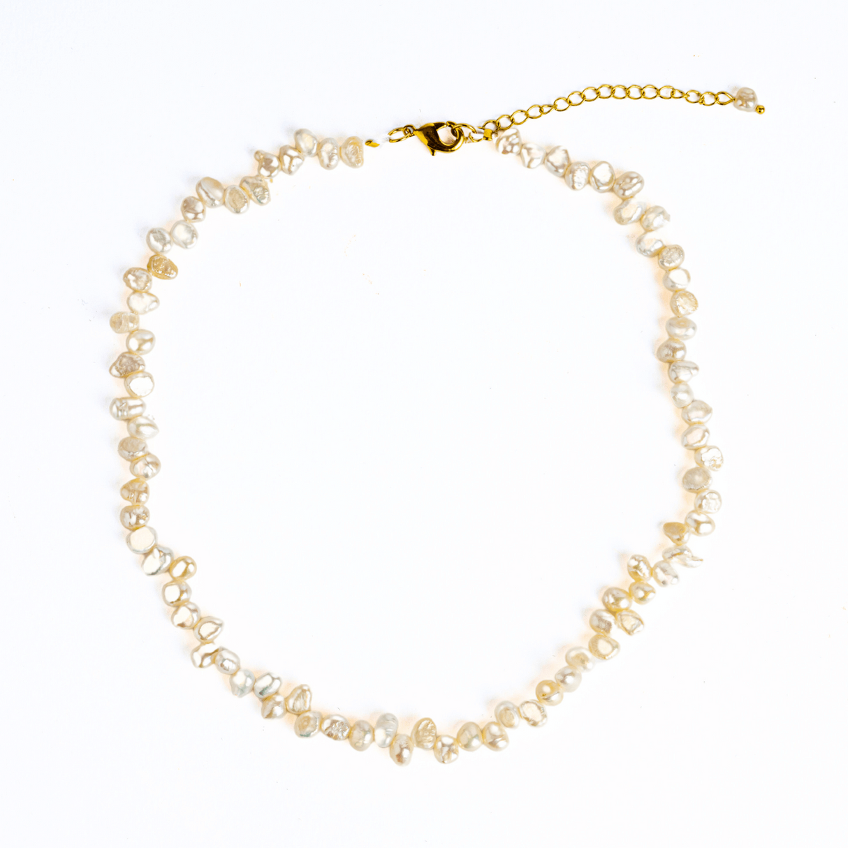 Colier choker cu perle design baroc - Eleganta naturala, mereu la moda