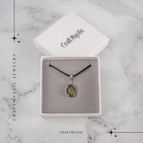 Colier cu Labradorit Oval pe Snur Cerat - Claritate Interioara, Intuitie si Lumina Mistica