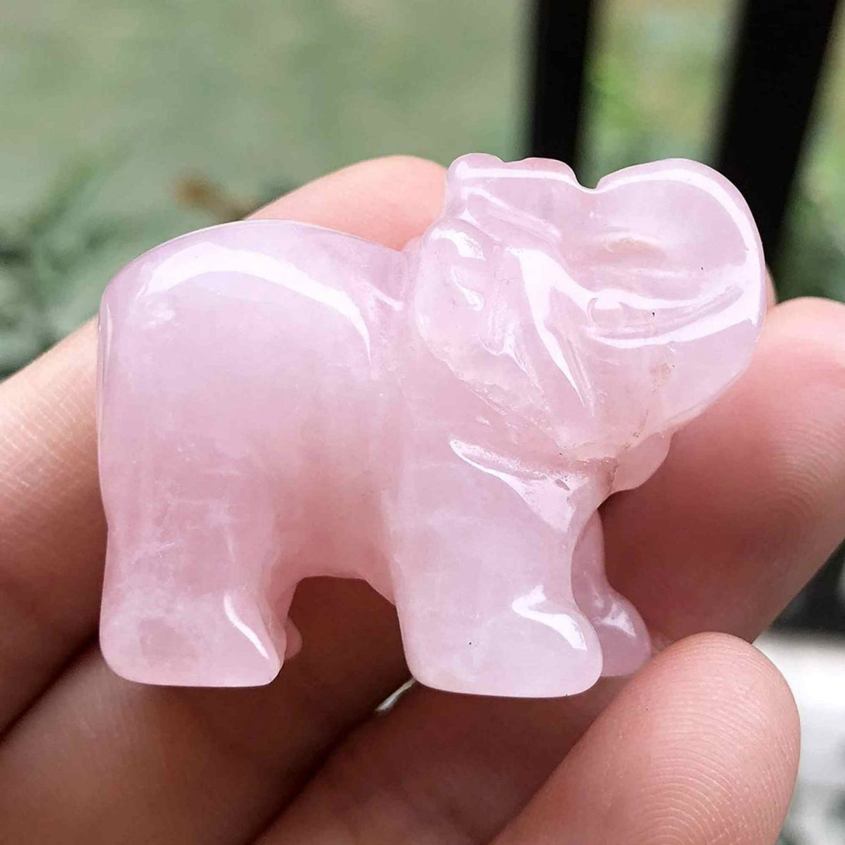 Figurina elefant din piatra semi-pretioasa Ametist sculptata manual - Statuie din cristale vindecatoare Reiki de buzunar pentru meditatie, pace