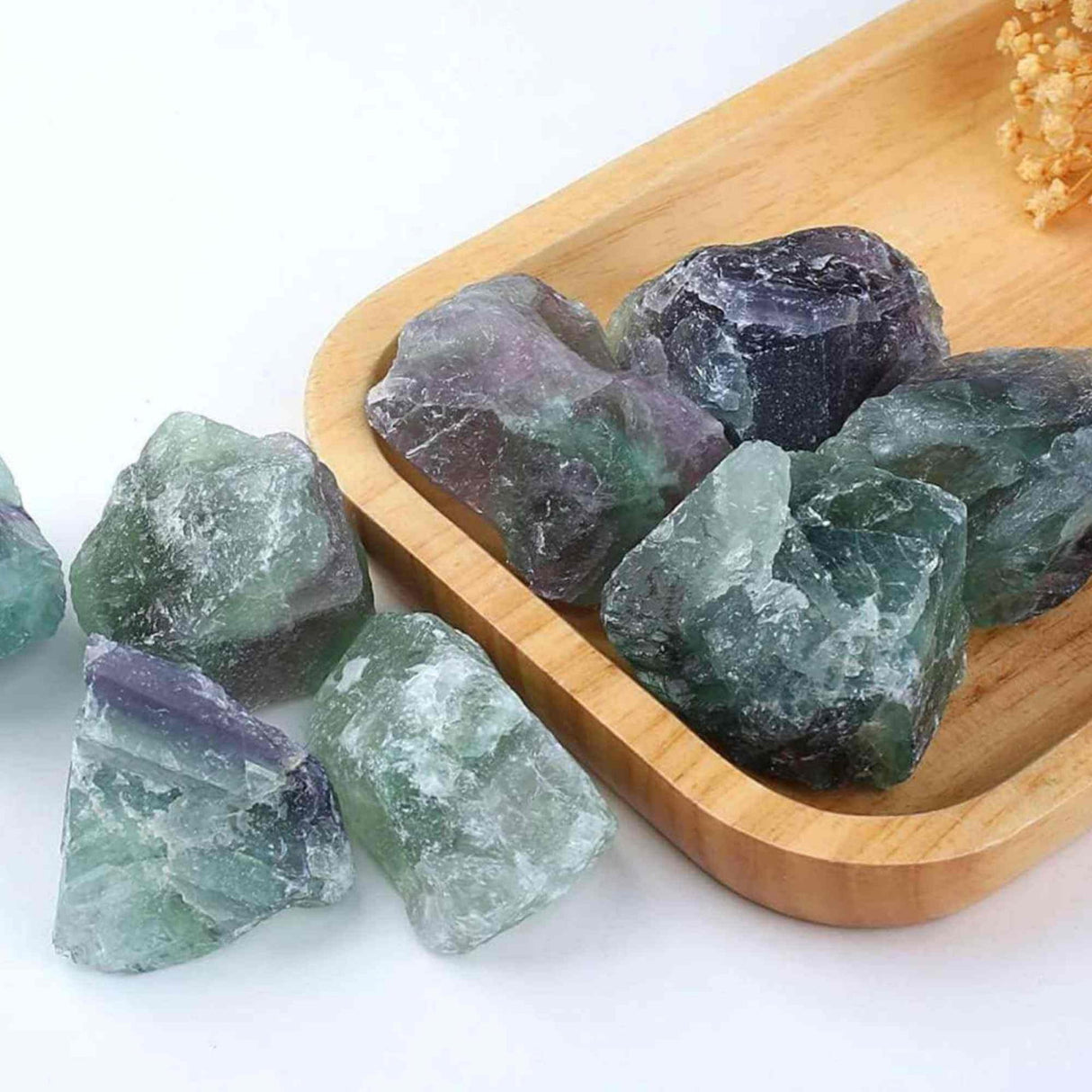 Cristal Brut Natural de Fluorit Multicolor - Cadou Energetizant Unic, Ideal pentru Meditatie si Echilibrare Energetica, Dimensiuni 6-7 cm