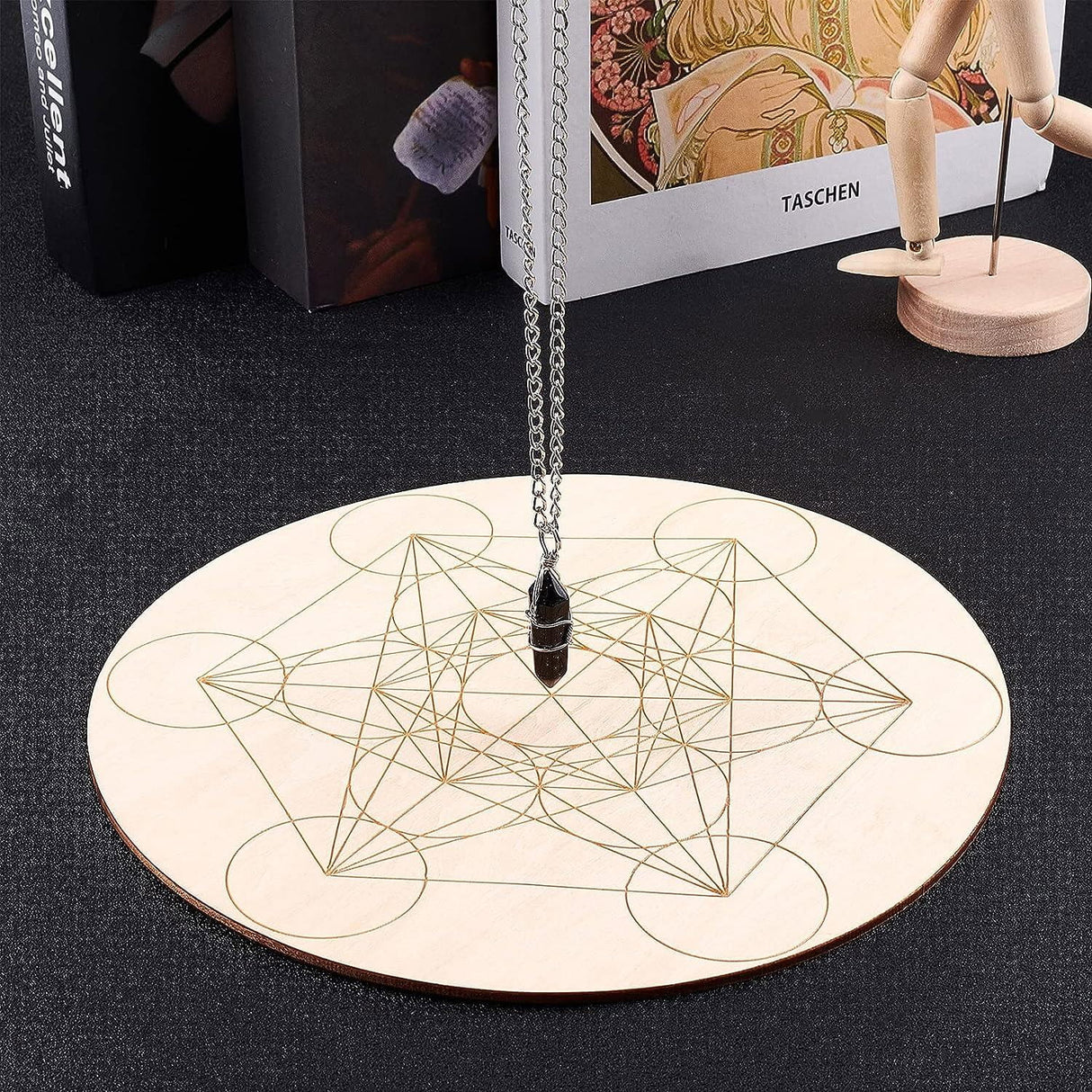 Grila din Lemn pentru Cristale cu Modelul Cubului lui Metatron, Diametru 30 cm