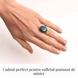 Inel ajustabil argintiu cu labradorit natural - intuitie si protectie