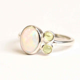Inel argint 925 cu Opal Etiopian si Peridot - Lumina si Renastere