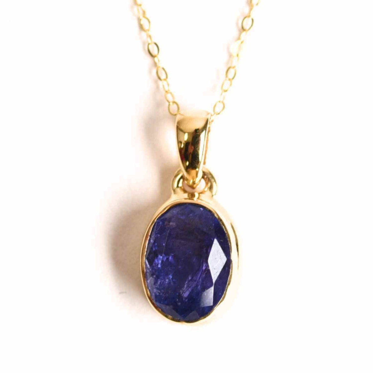 Colier Argint 925 Placat cu Aur 18K si Tanzanit Fatetat Oval - Claritate Spirituala si Transformare Interioara