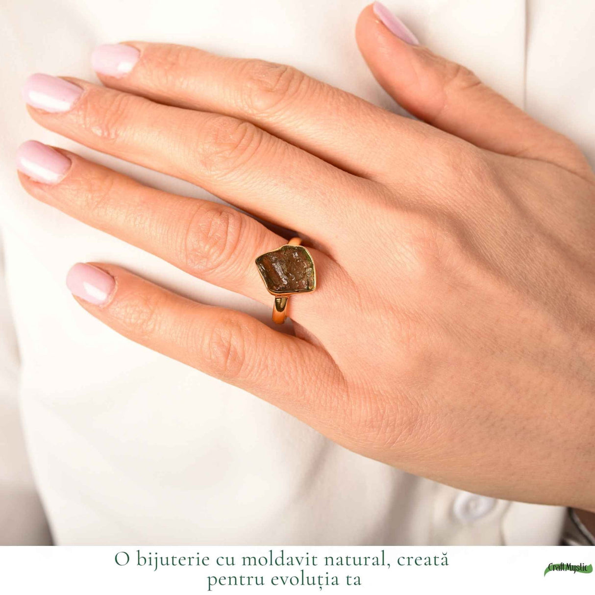 Inel argint 925 placat cu aur de 18k si moldavit brut neuniform, M6.5/53 – energie puternica si transformare autentica