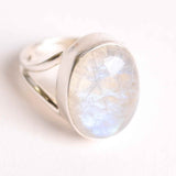 Inel din argint 925 elegant cu Piatra Lunii 7.13 gr, M57 / 8- Armonie emotionala si conexiune cu feminitatea