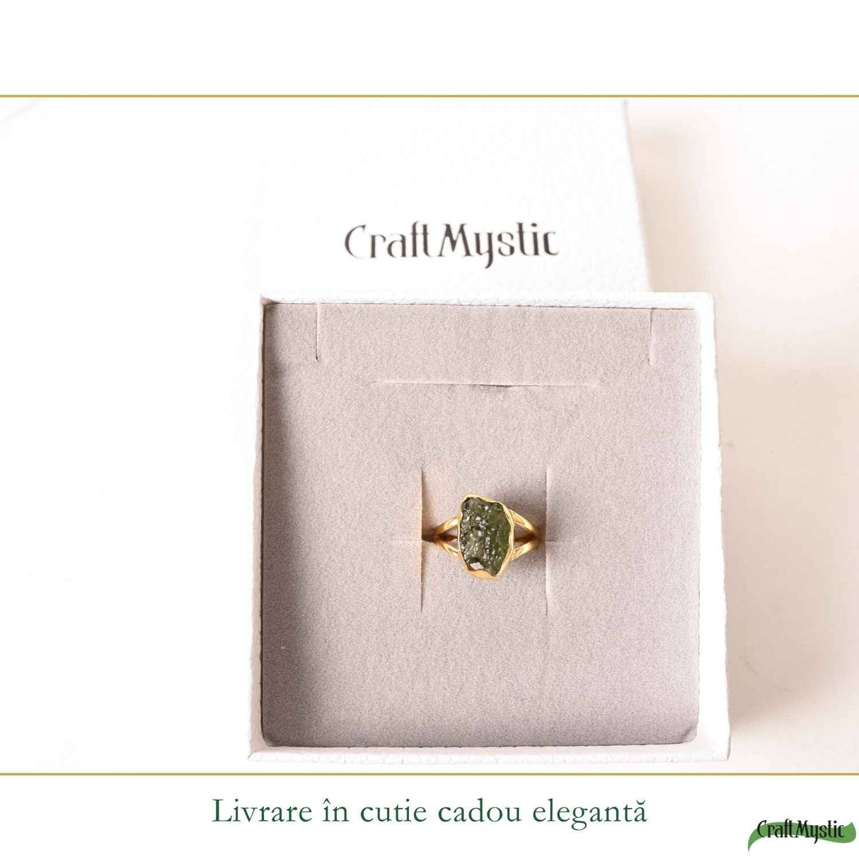 Inel cu Moldavit Verde Brut – Argint 925 Placat Aur 18K, M8.5/58 - Energie Universala si Echilibru