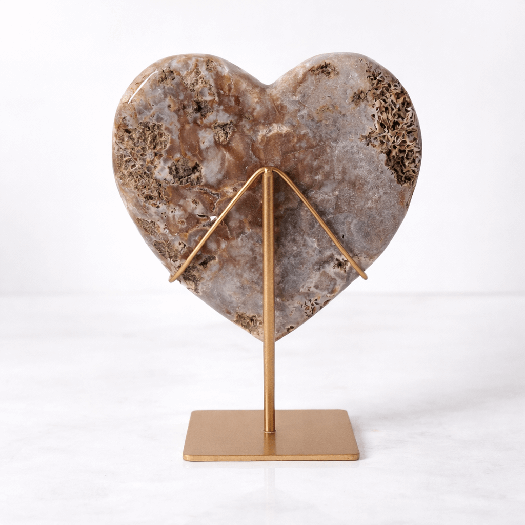 Inima din ametist roz cu calcit si cuart – geoda naturala sculptata manual in Brazilia 1.575 kg