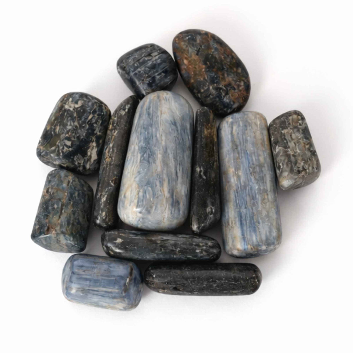 Piatra rulata de Kianit Albastru (Cianit) -Claritate, liniste si a intuitie profunda