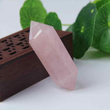 Turn Hexagonal Dublu Varf din Cuart Roz inaltime de 7-9 cm - Cristalul iubirii neconditionate si al pacii infinite
