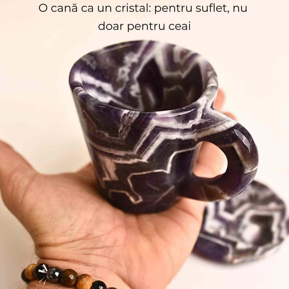 Cana din Ametist Chevron cu suport - Un ritual al rafinamentului spiritual