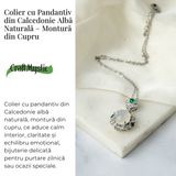 Colier cu Calcedonie Alba si Accente Verzi - Claritate si Echilibru Emotional