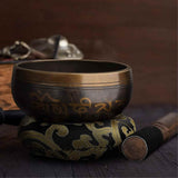 Set Bol Tibetan cantator prelucrat manual la poalele muntelui Himalaya - un percutor cu doua capete din lemn si piele, si o perna cusuta manual – ideal pentru energizare, purificare si meditatie